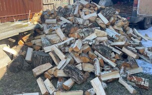 Доставка в деревню Ореховичи колотых березовых дров